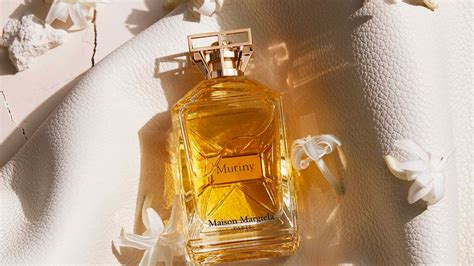 best selling long lasting perfume